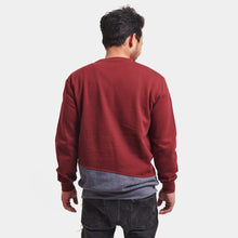 Lade das Bild in den Galerie-Viewer, ELK Sweater

