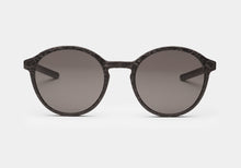 Load image into Gallery viewer, Voyou x arthelps sunglasses un / hide II
